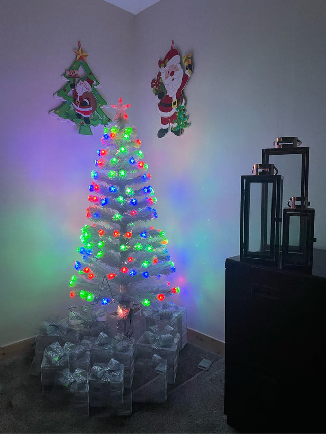 Star Pre Lit LED Fibre Optic Xmas Tree - White